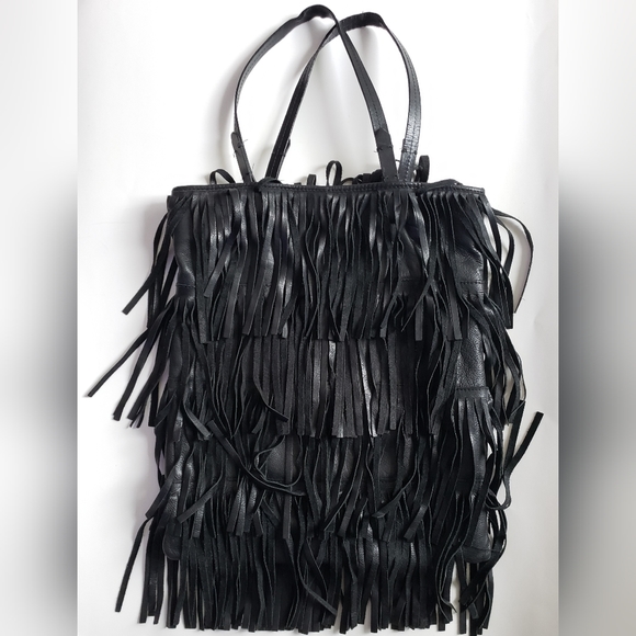 Zara | Leather Shoulder Bag with Fringe - Picture 4 of 16